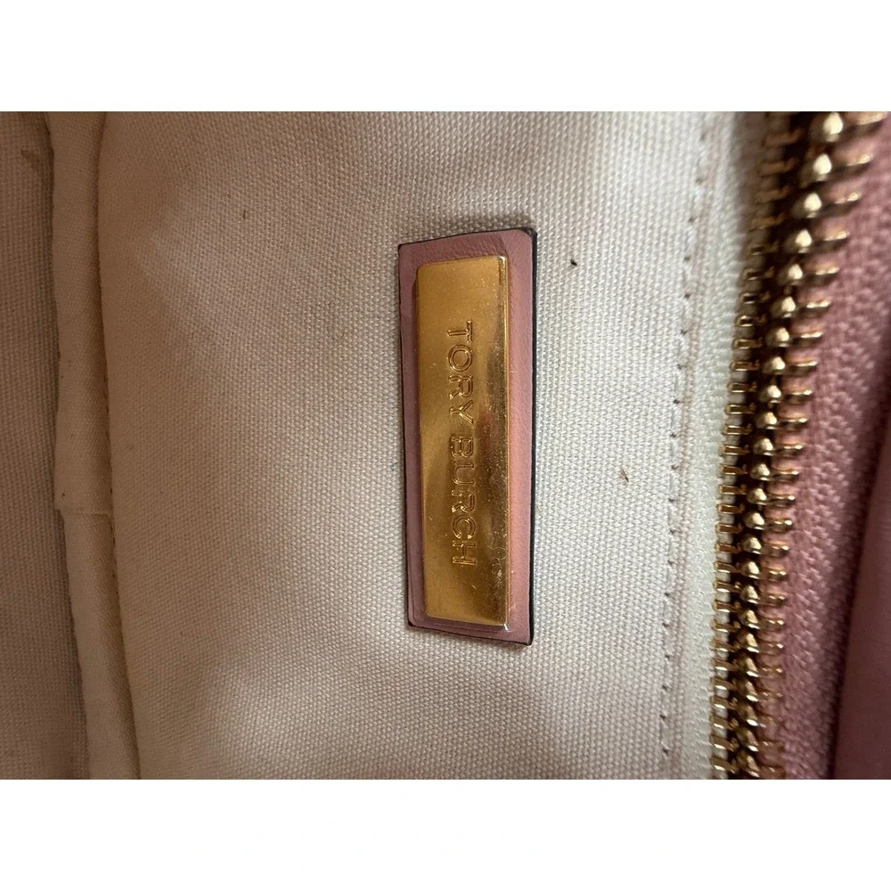Tory Burch Kira Chevron Small Camera Bag Pink Moon Quilted Leather Crossbody